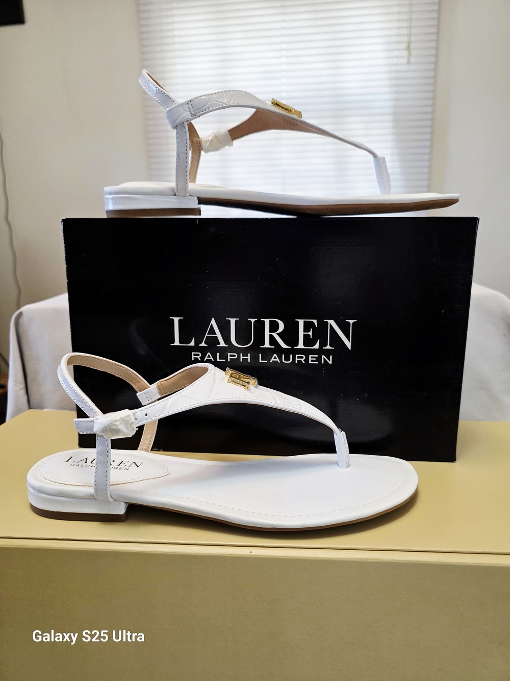 LAUREN Ralph Lauren Ellington Croc Embossed Leather Sandal In White Size 7B